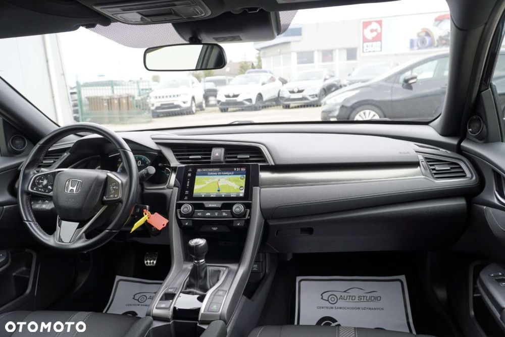 Honda Civic 1.0 i-VTEC Turbo Comfort Sport Line - 9
