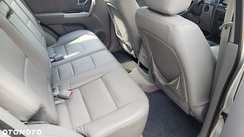 Kia Sorento - 4