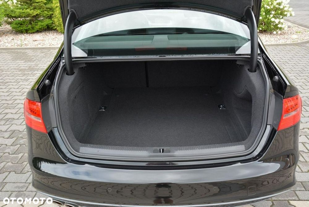 Audi A4 Limousine 2.0 TDI DPF clean diesel S line Sportpaket - 36