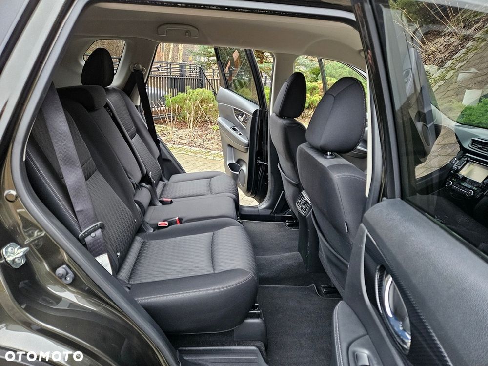 Nissan X-Trail 1.6 DIG-T N-Connecta 2WD - 22