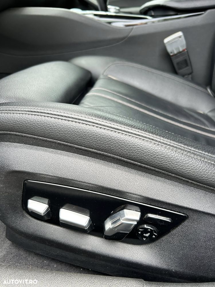 BMW Seria 5 520d AT - 14