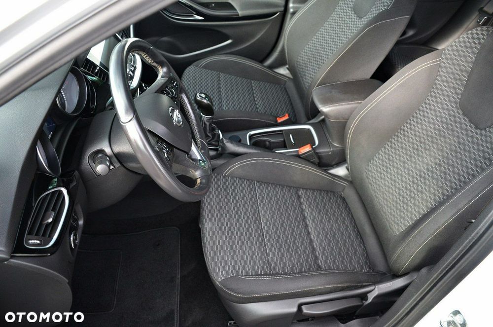 Opel Astra - 14