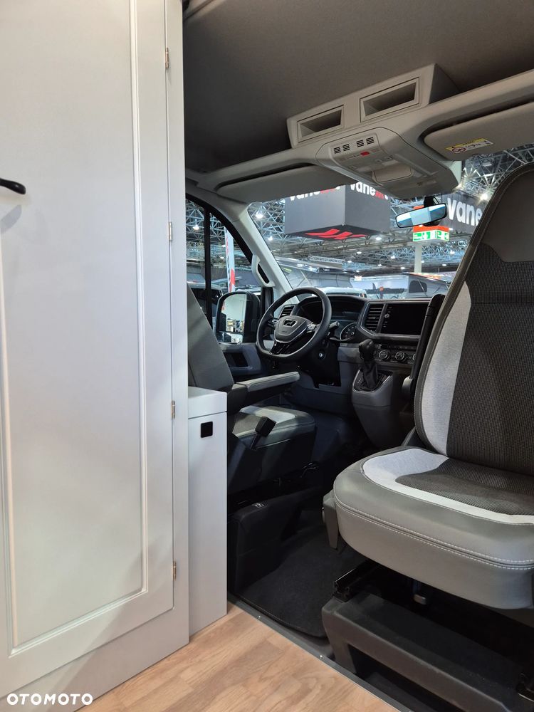 Affinity FREEDO M 684 - 5