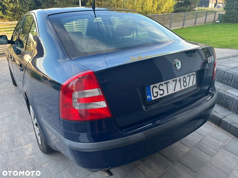 Skoda Octavia 1.6 - 6
