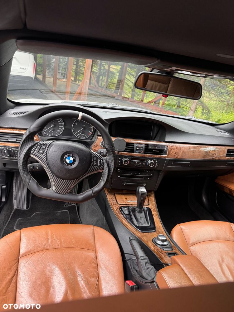 BMW Seria 3 320i - 8