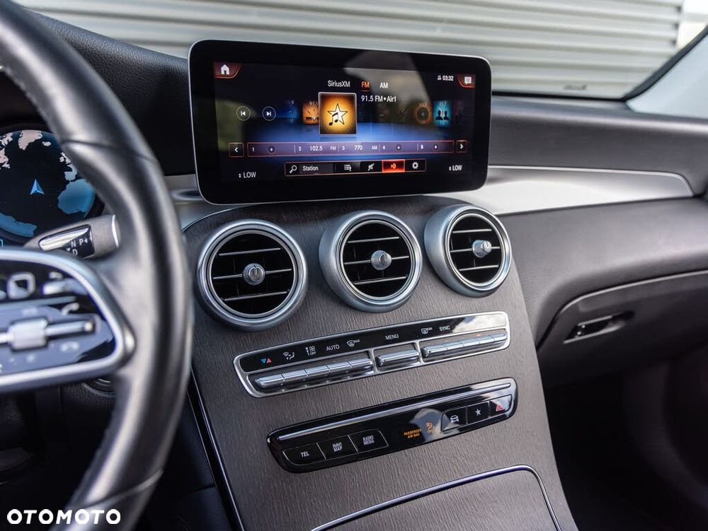 Mercedes-Benz GLC 300 4Matic 9G-TRONIC - 15