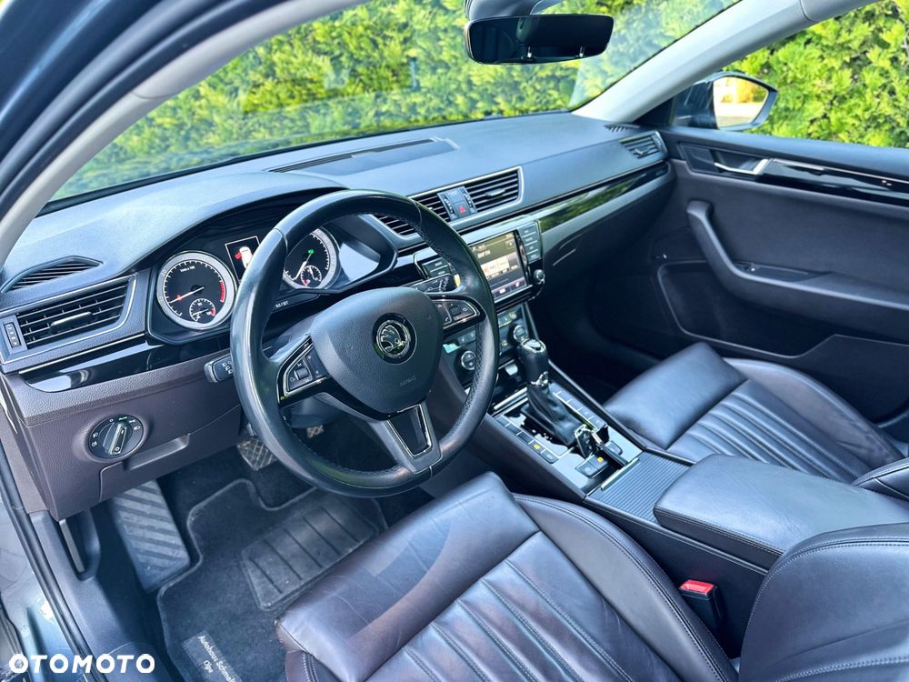 Skoda Superb 2.0 TDI L&K DSG - 13