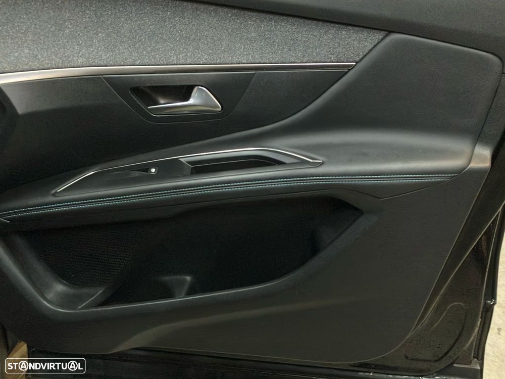 Peugeot 3008 1.6 Hybrid Allure e-EAT8 - 21