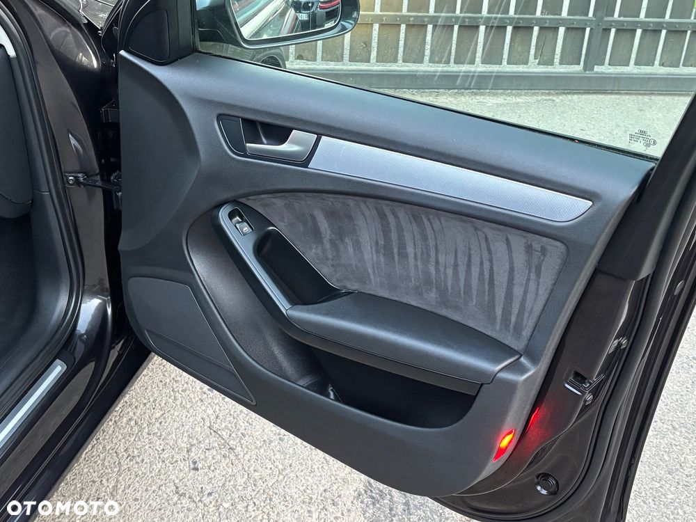 Audi A4 Avant 2.0 TDI DPF Attraction - 24