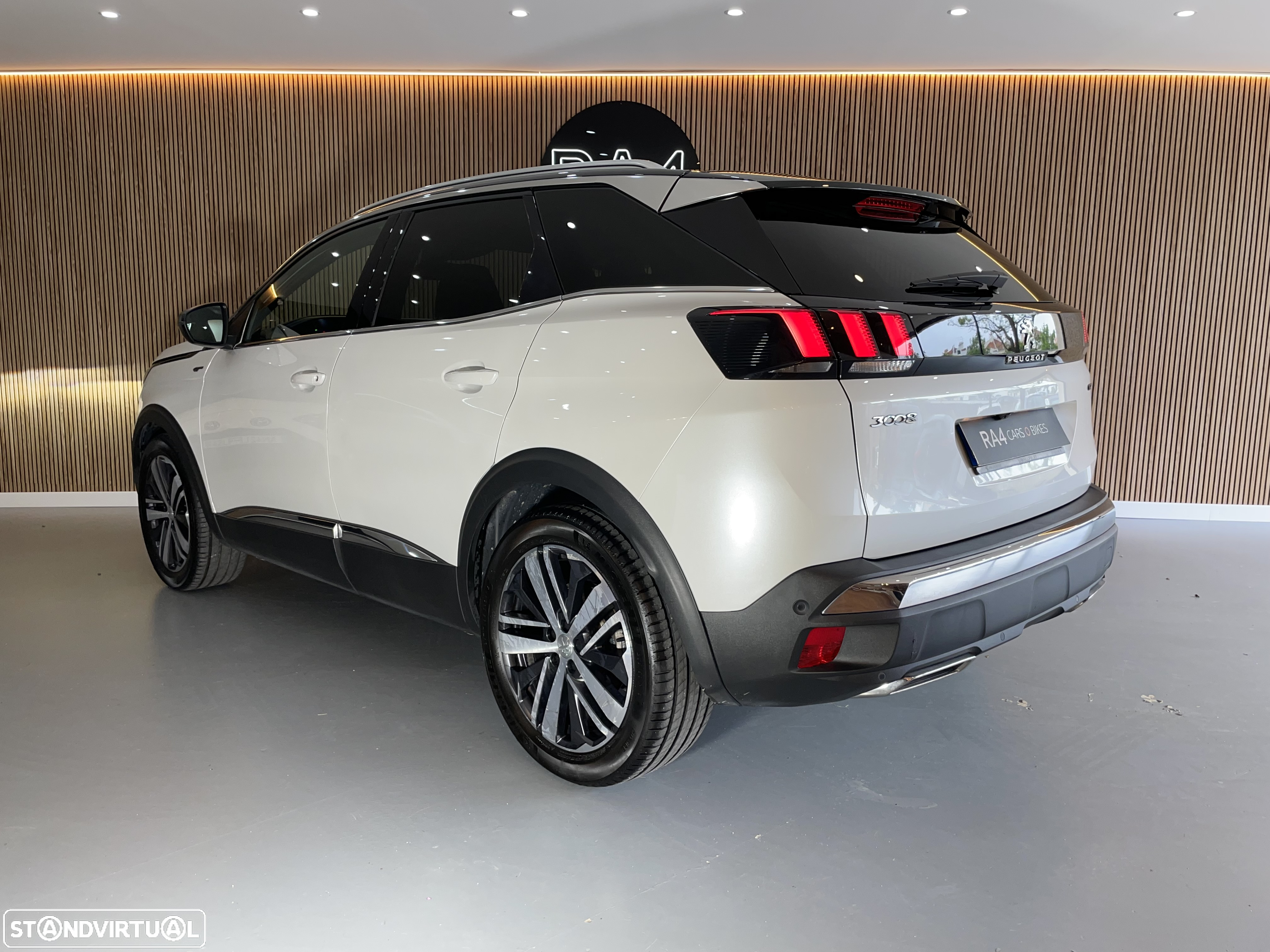 Peugeot 3008 2.0 BlueHDi GT EAT8 - 4
