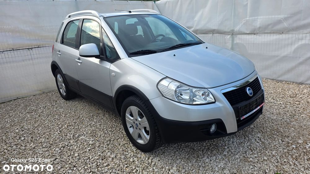 Fiat Sedici 1.6 16V 4x4 Emotion - 1