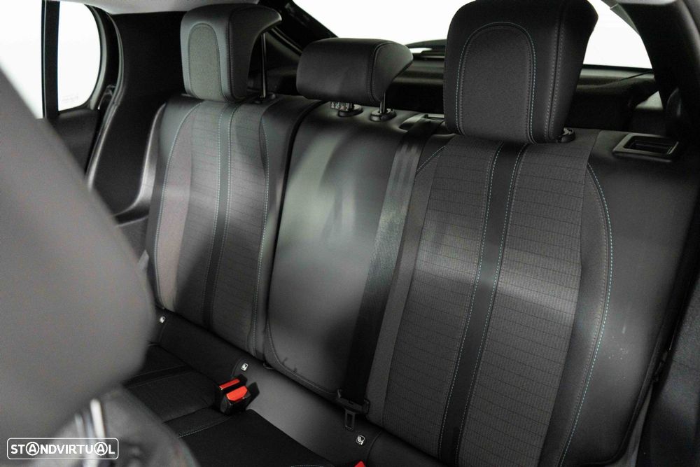 Peugeot e-208 50 kWh Allure - 9
