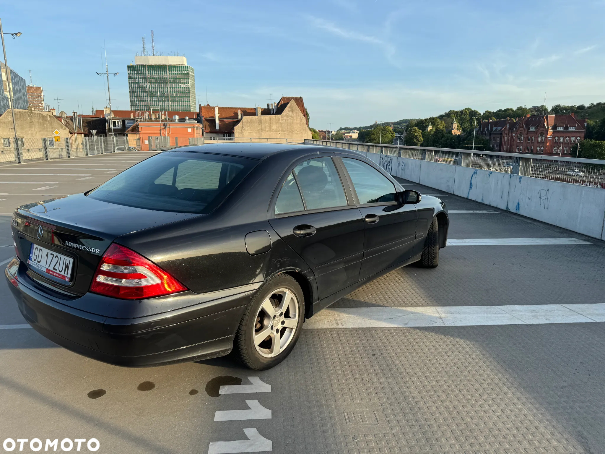 Mercedes-Benz Klasa C 180 T Kompressor Classic - 11