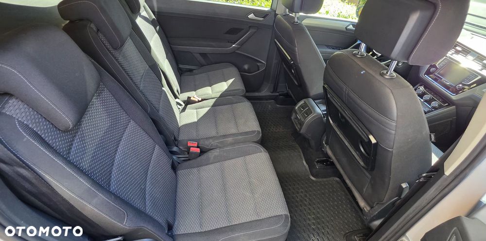 Volkswagen Touran 2.0 TDI BMT Comfortline DSG - 16