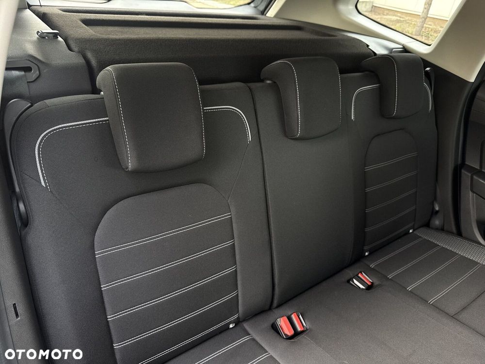 Dacia Duster 1.0 TCe Comfort - 31