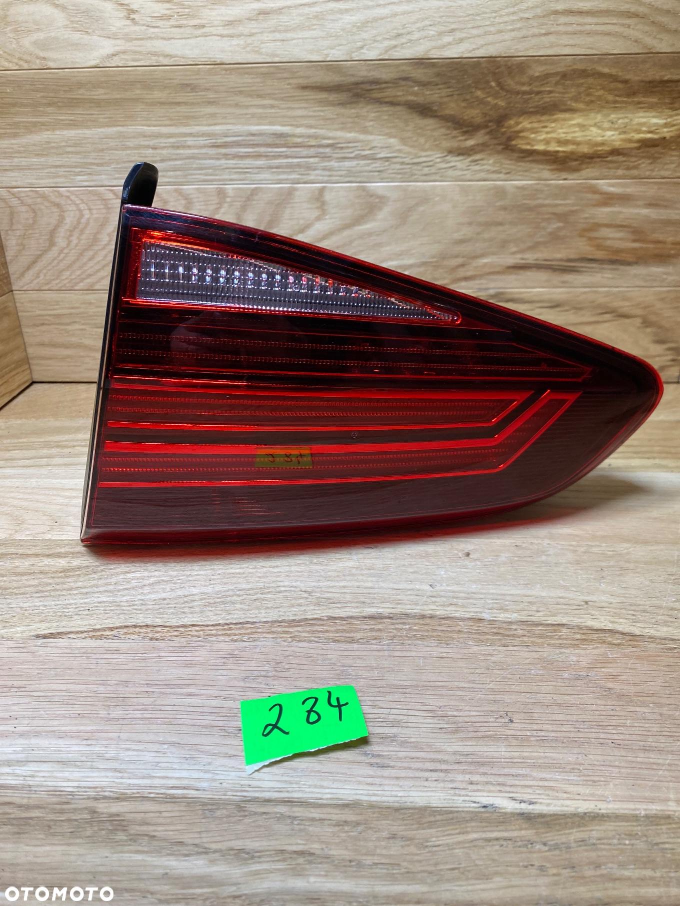LAMPA TYLNA TYŁ PRAWA LED W KLAPĘ VW GOLF VII 5G0945094AG - 2