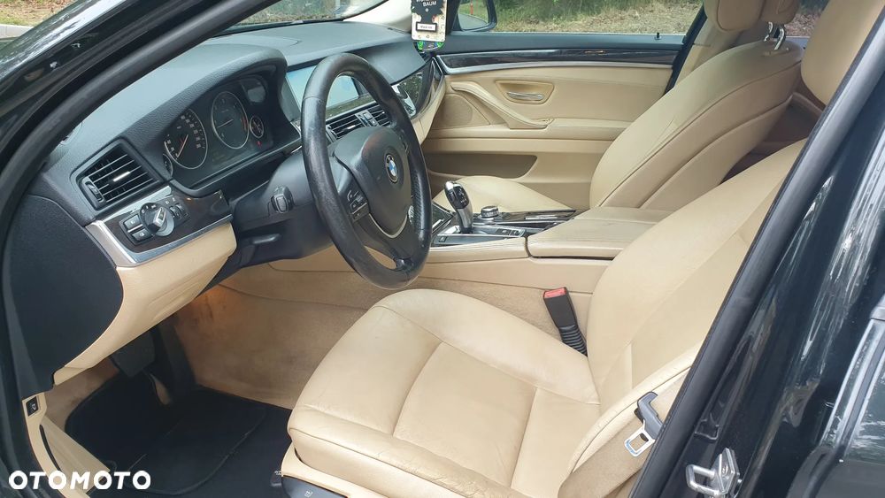 BMW Seria 5 530d - 22