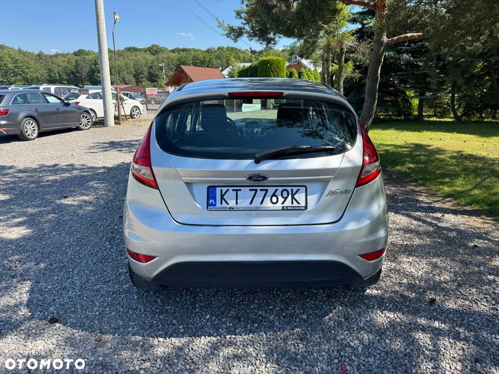 Ford Fiesta 1.4 Champions Edition - 30