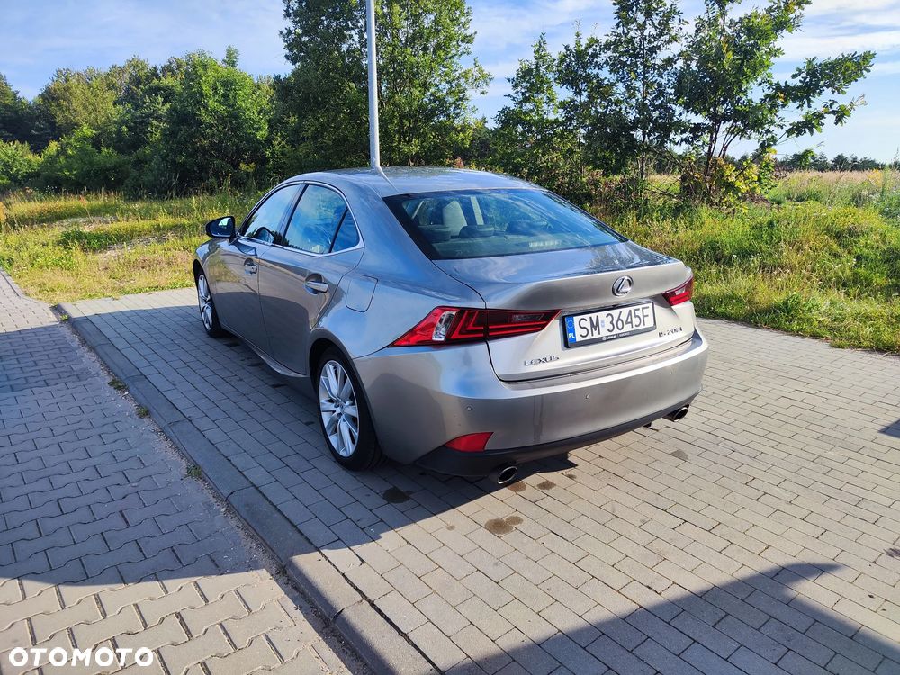 Lexus IS 200t Elite - 5