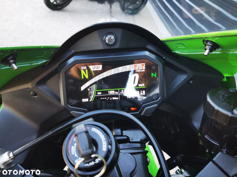 Kawasaki Ninja - 18