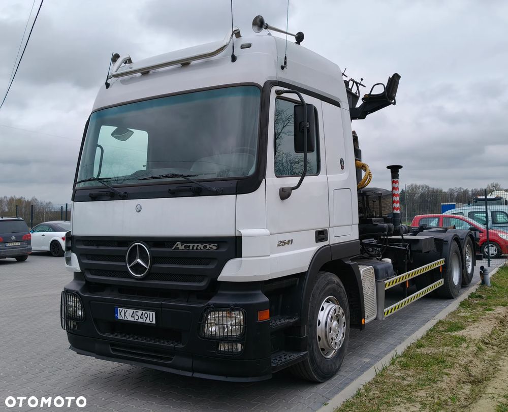 Mercedes-Benz 2541 - 1