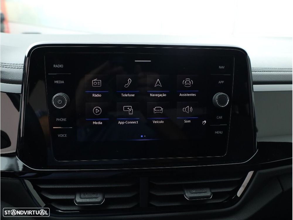 VW T-Roc 2.0 TDI R-Line DSG - 22