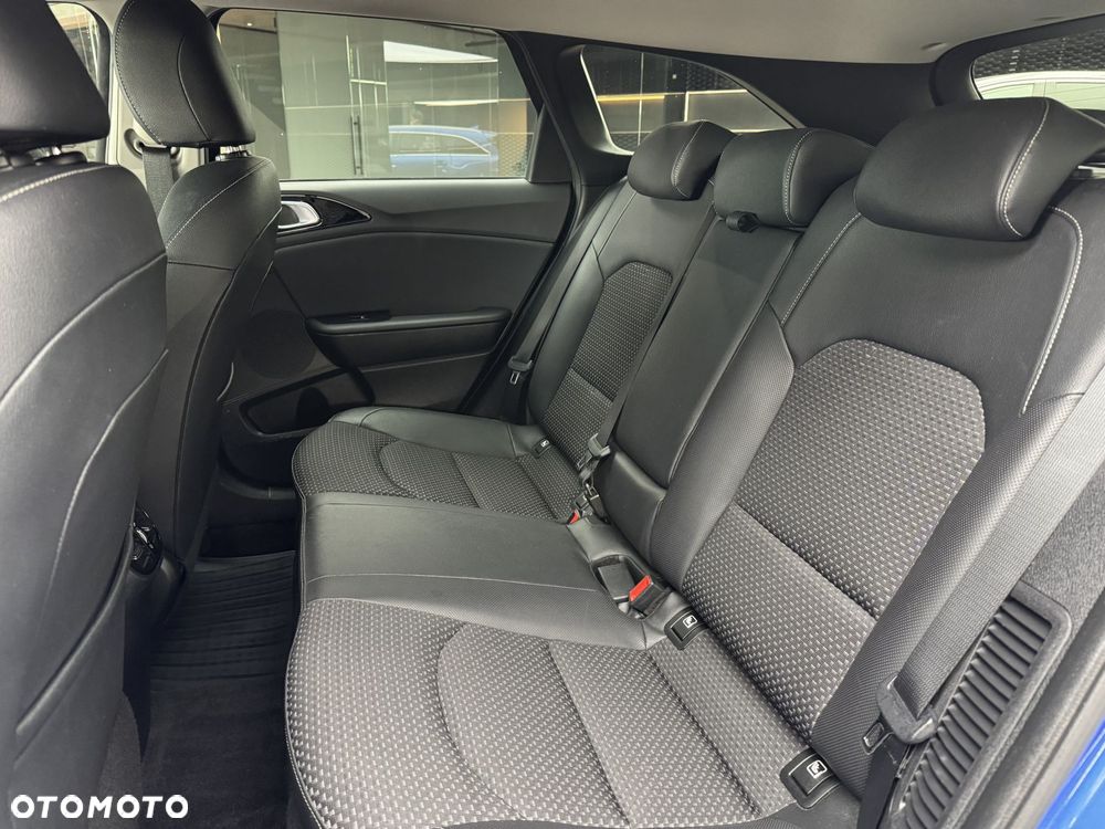 Kia Ceed 1.6 GDI PHEV L Business Line DCT - 15