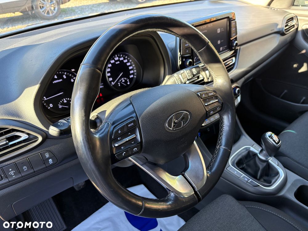 Hyundai i30 1.5 DPI Modern - 14