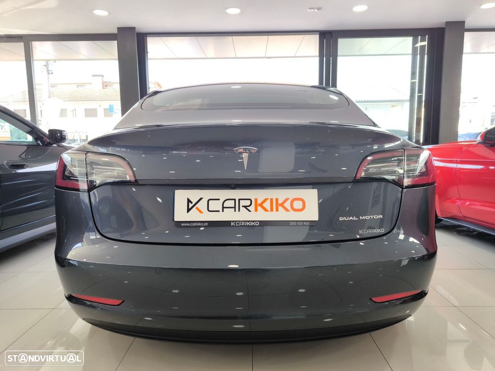 Tesla Model 3 Long-Range Dual Motor AWD - 4