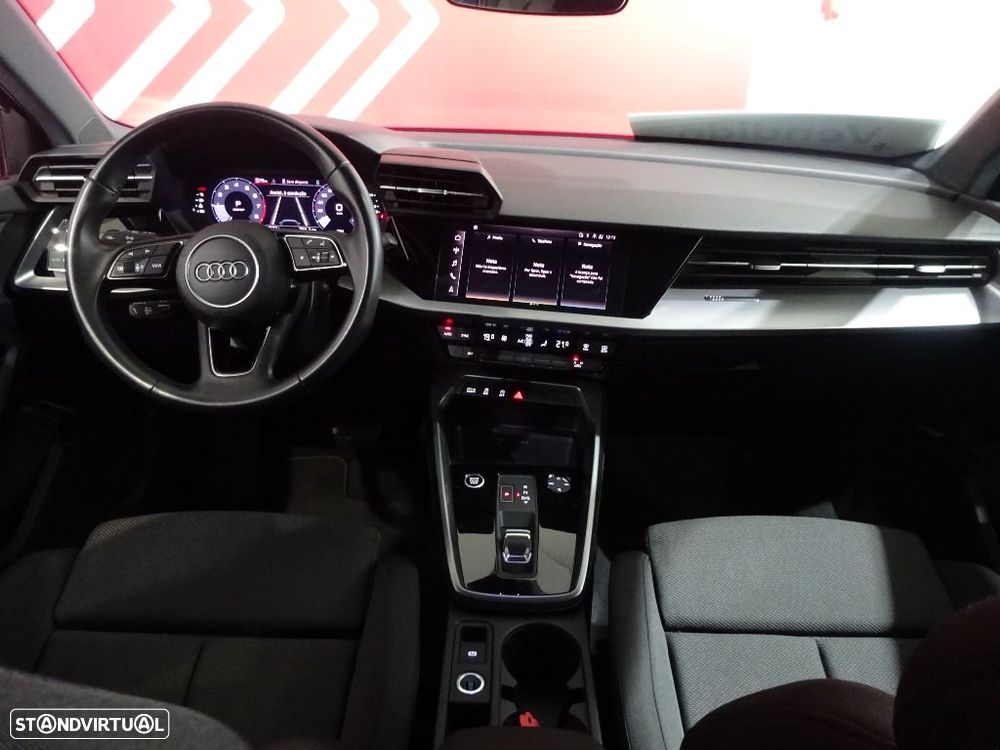 Audi A3 Limousine 30 TFSI S line S tronic - 28