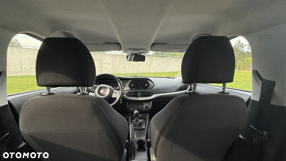 Fiat Tipo 1.4 16v Easy EU6d - 25