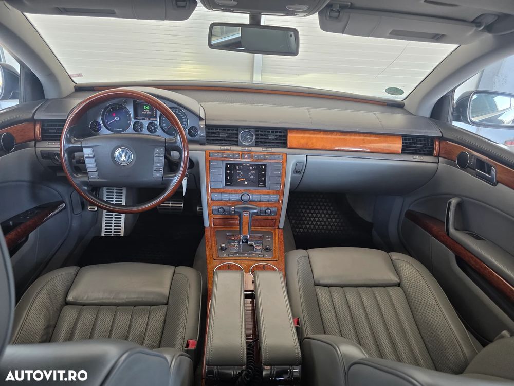 Volkswagen Phaeton 6.0 W12 4MOTION Automatik (5 Sitzer) - 33