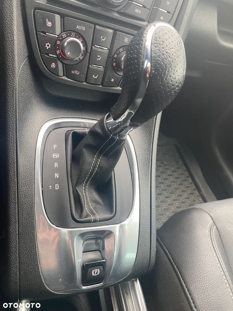 Opel Meriva 1.4 T Cosmo - 19