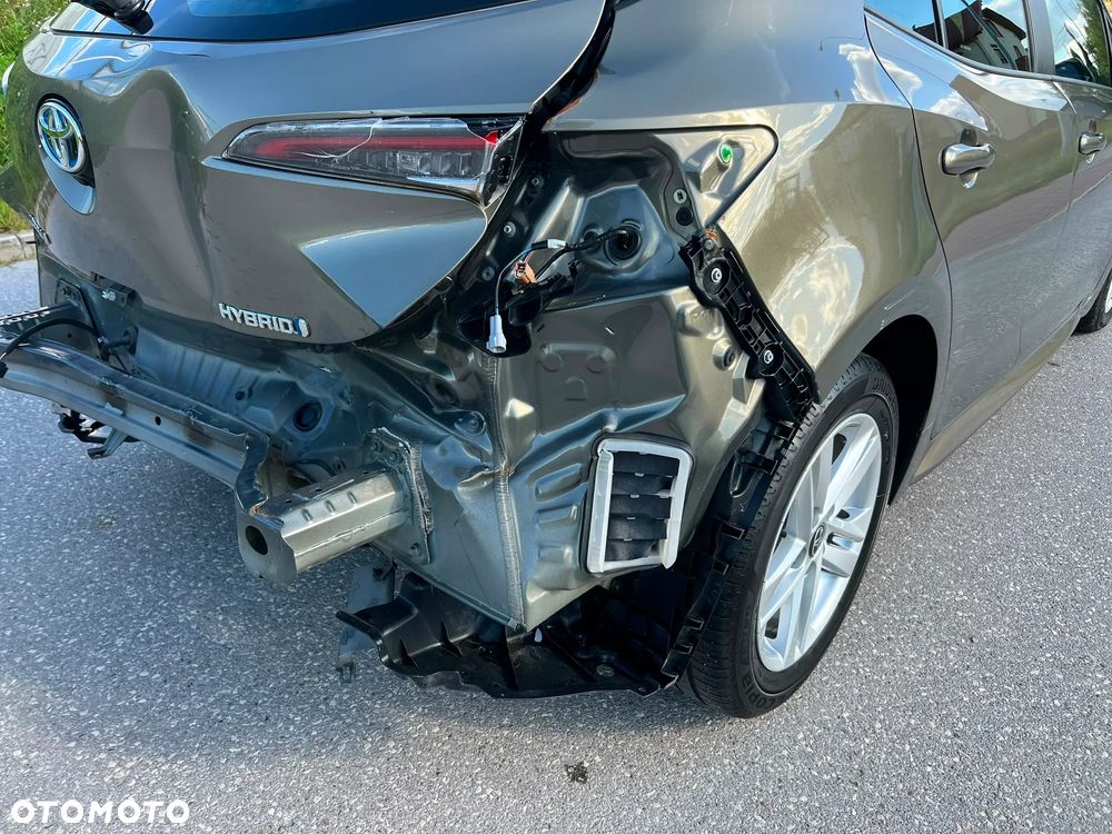 Toyota Corolla 1.8 - 33