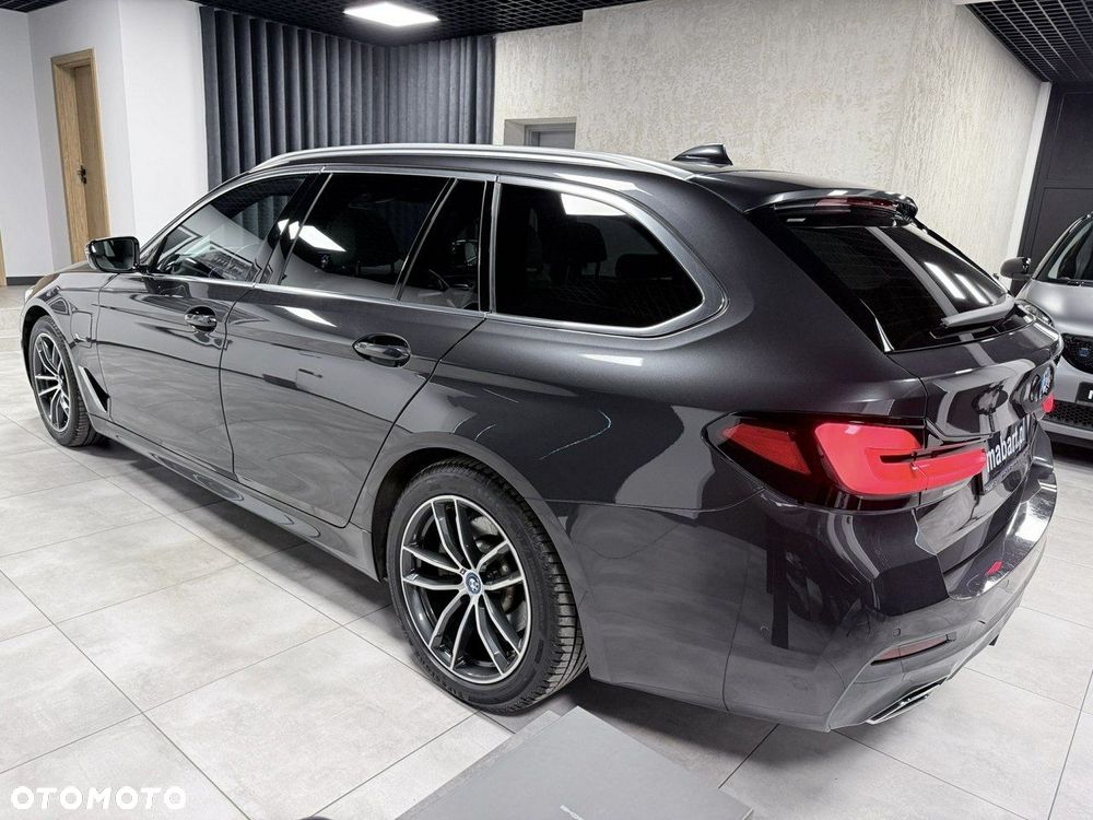 BMW Seria 5 520e M Sport sport - 3
