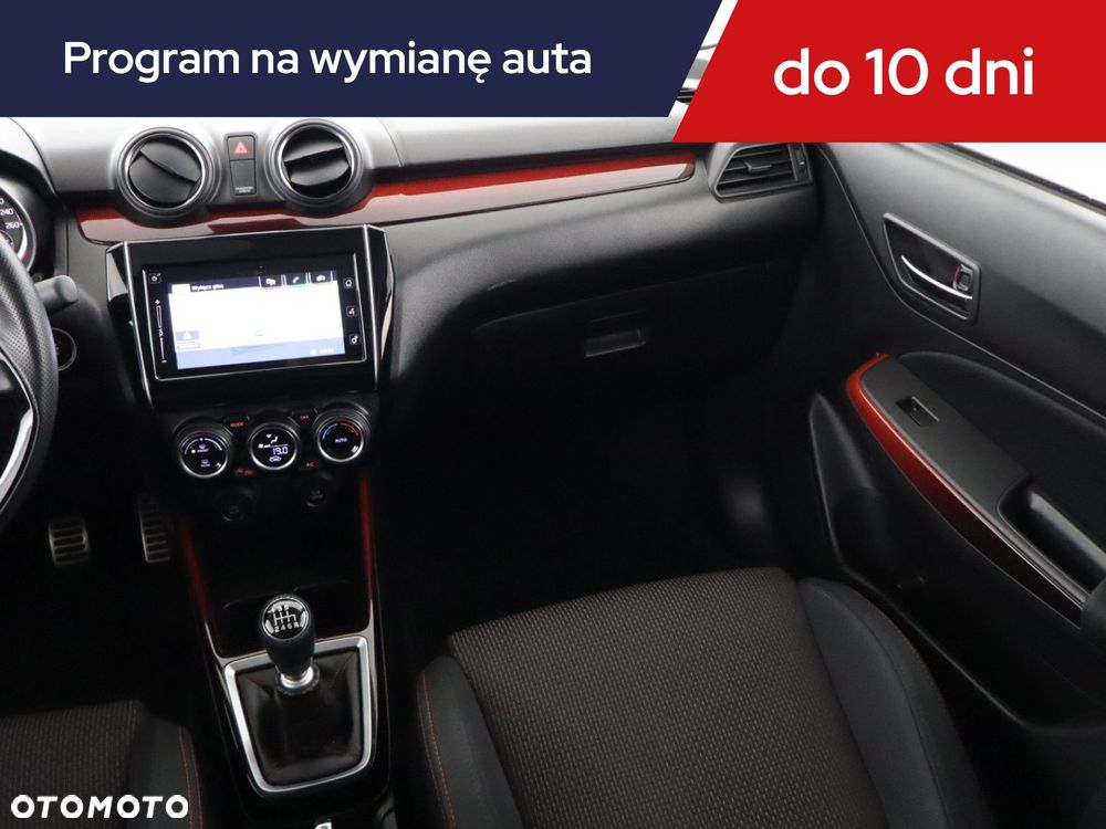 Suzuki Swift - 10
