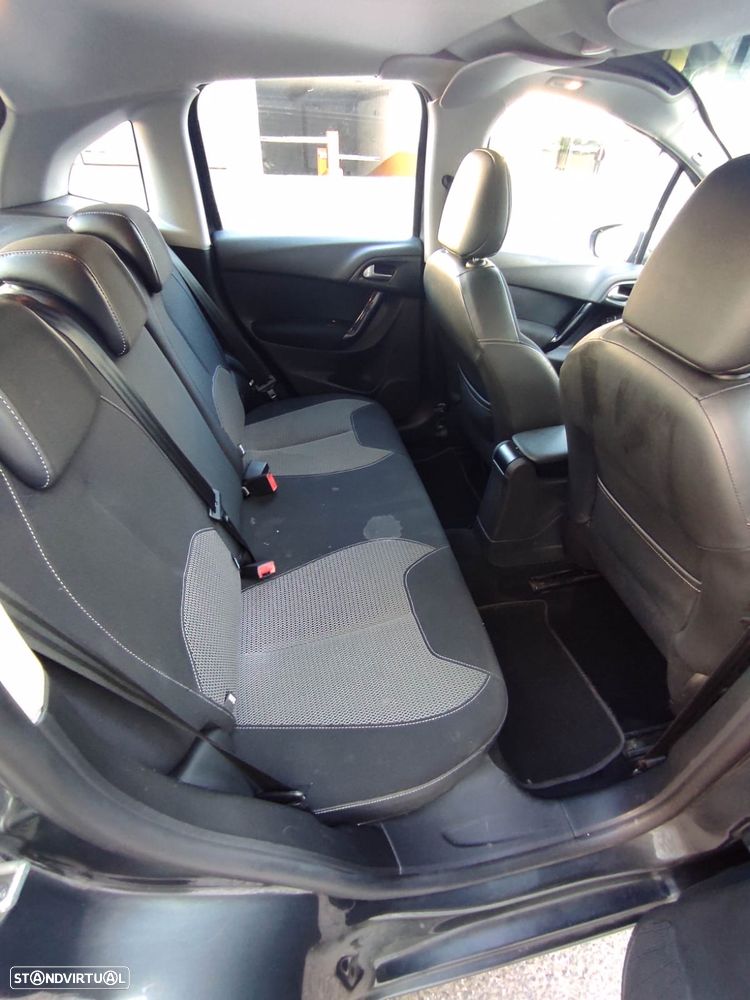 Renault Clio 1.5 dCi Dynamique S 83g - 4