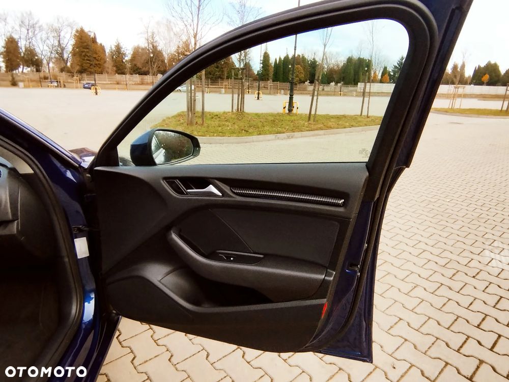 Audi A3 Sportback 1.4 TFSI Attraction - 17