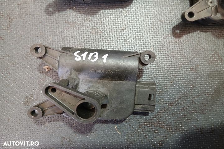 Motoras clapeta aeroterma 3C0907511 0132801370 3C0907511 0132801370 V - 3