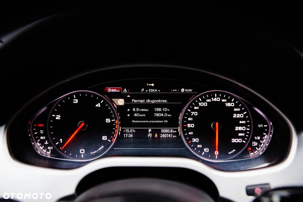 Audi A8 3.0 TDI DPF clean diesel quattro tiptronic - 19