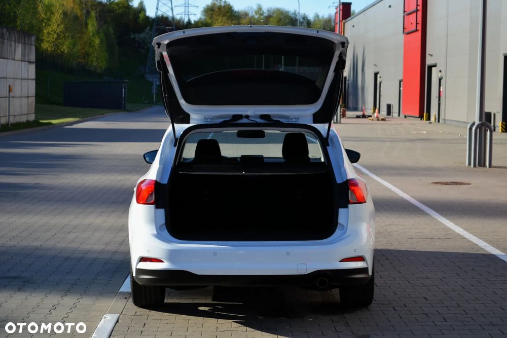 Ford Focus 2.0 TDCi Titanium ASS PowerShift - 30