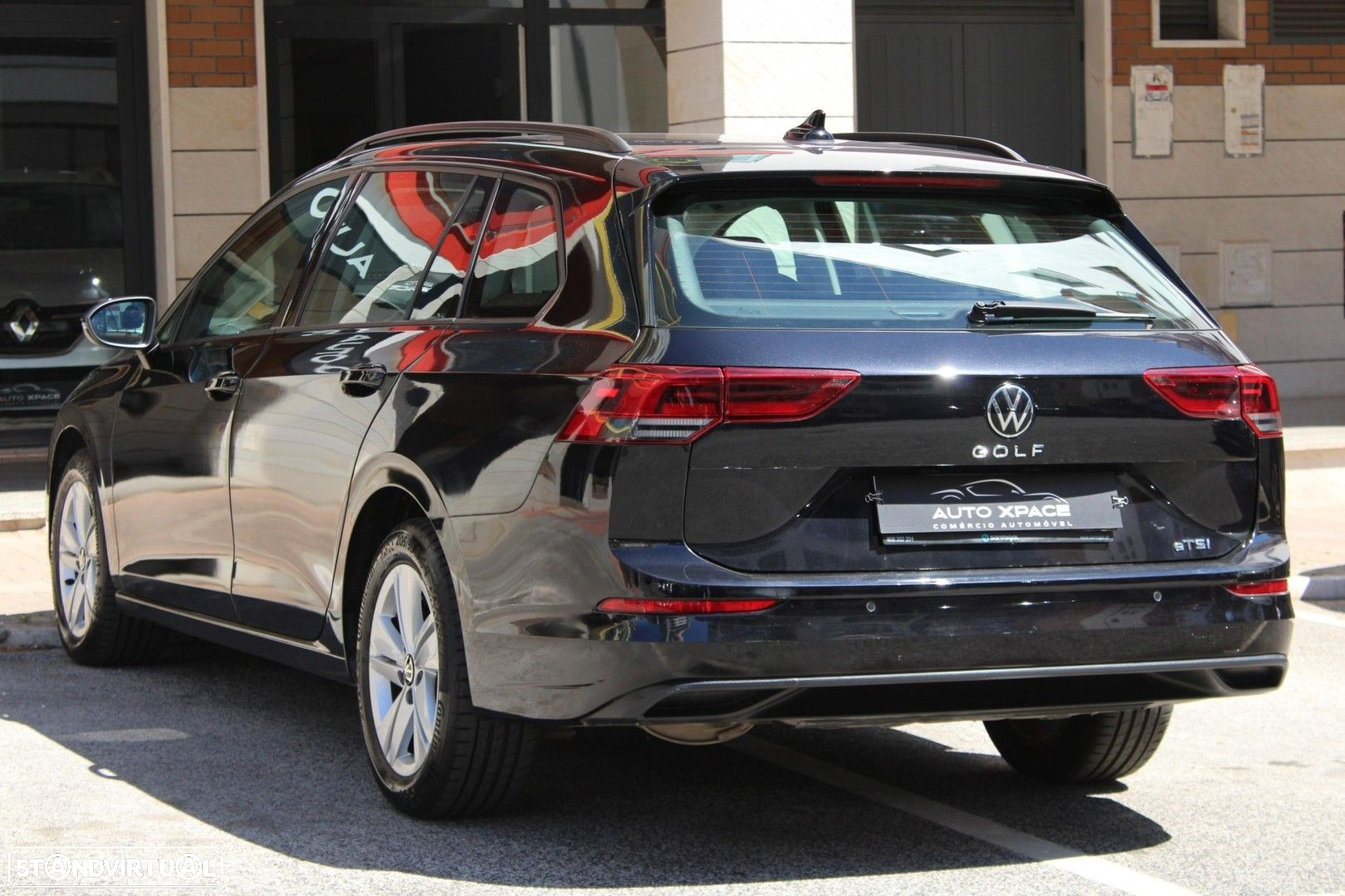 VW Golf Variant 1.5 eTSI Life DSG - 12