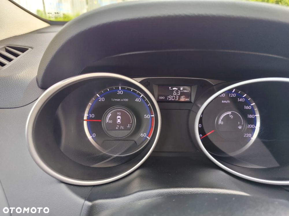 Hyundai ix35 1.7 CRDi Comfort 2WD - 10