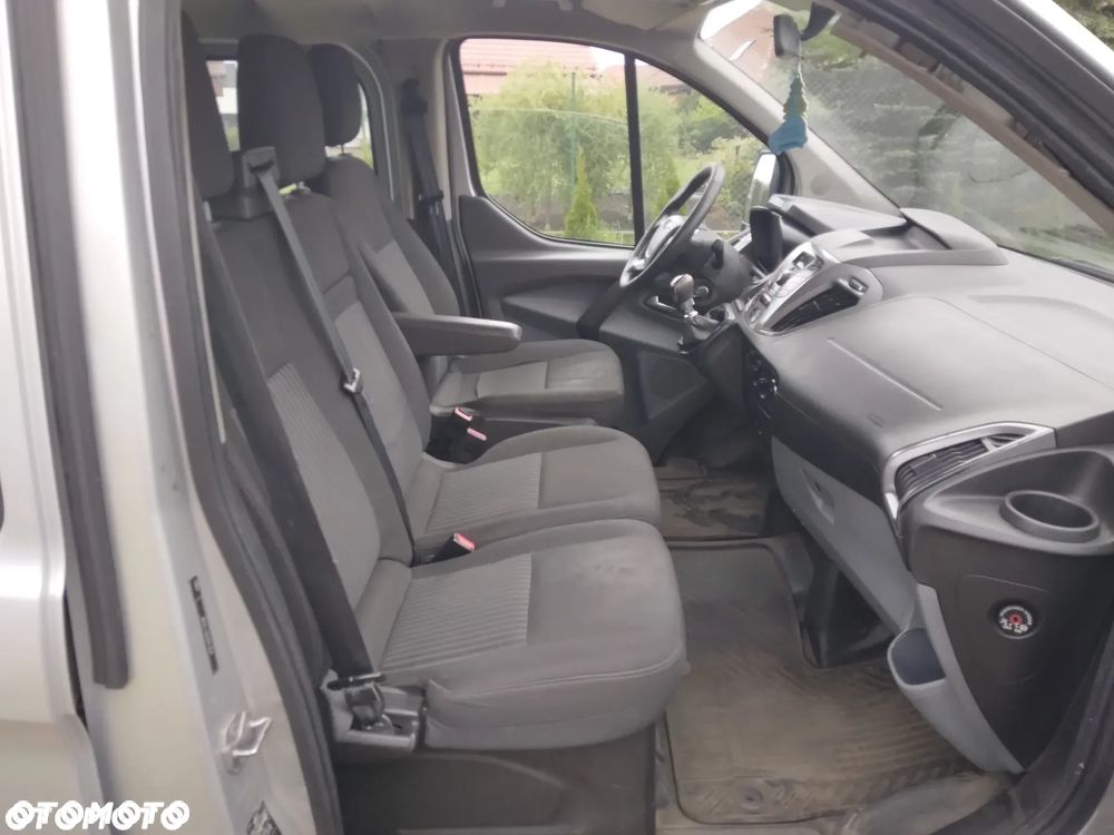 Ford Transit Custom - 13