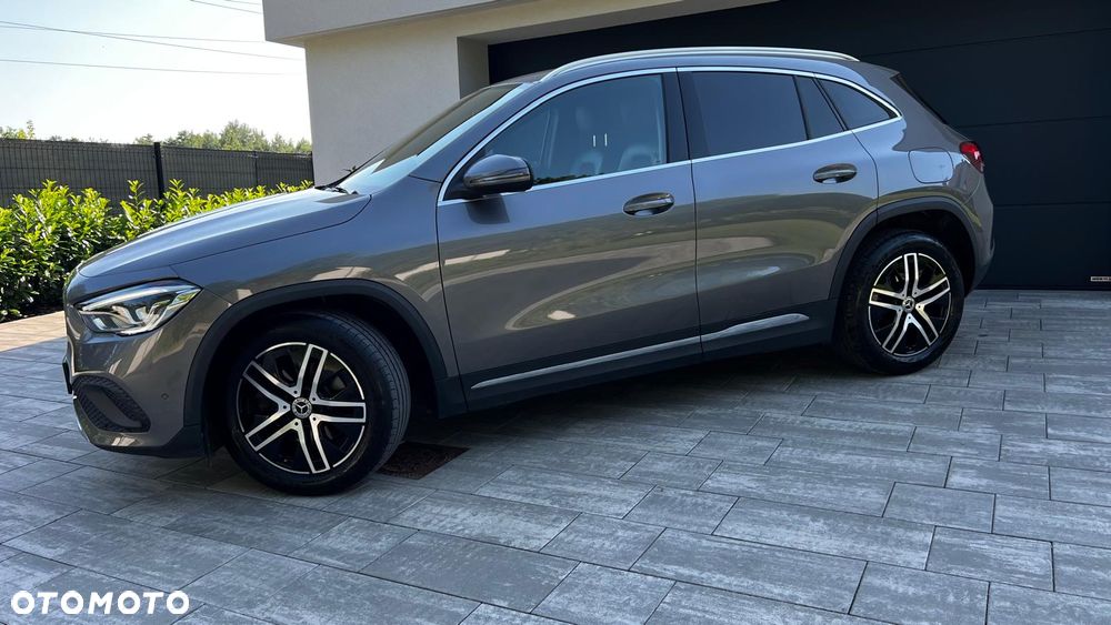 Mercedes-Benz GLA 200 - 5