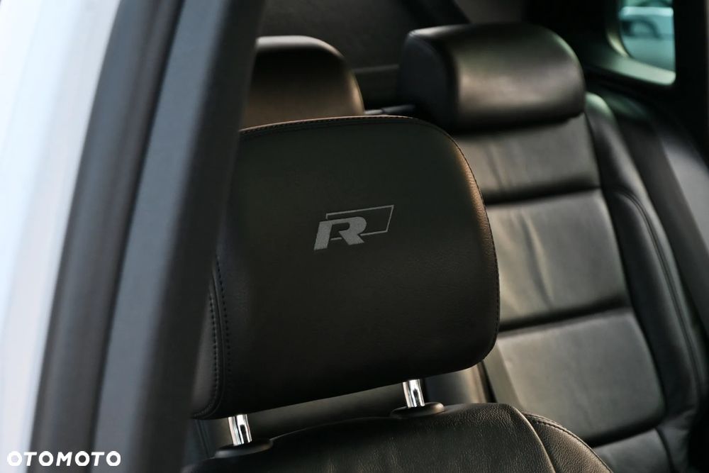 Volkswagen Tiguan 2.0 TDI 4Mot R-Style DSG - 26