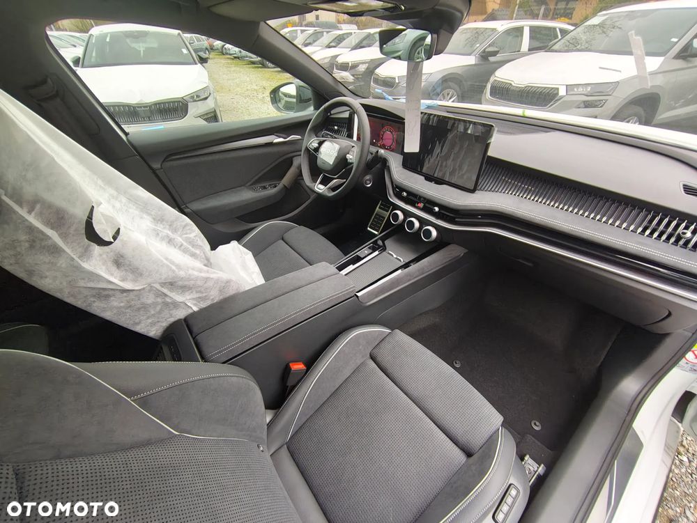 Skoda Superb 2.0 TSI Sportline DSG - 3