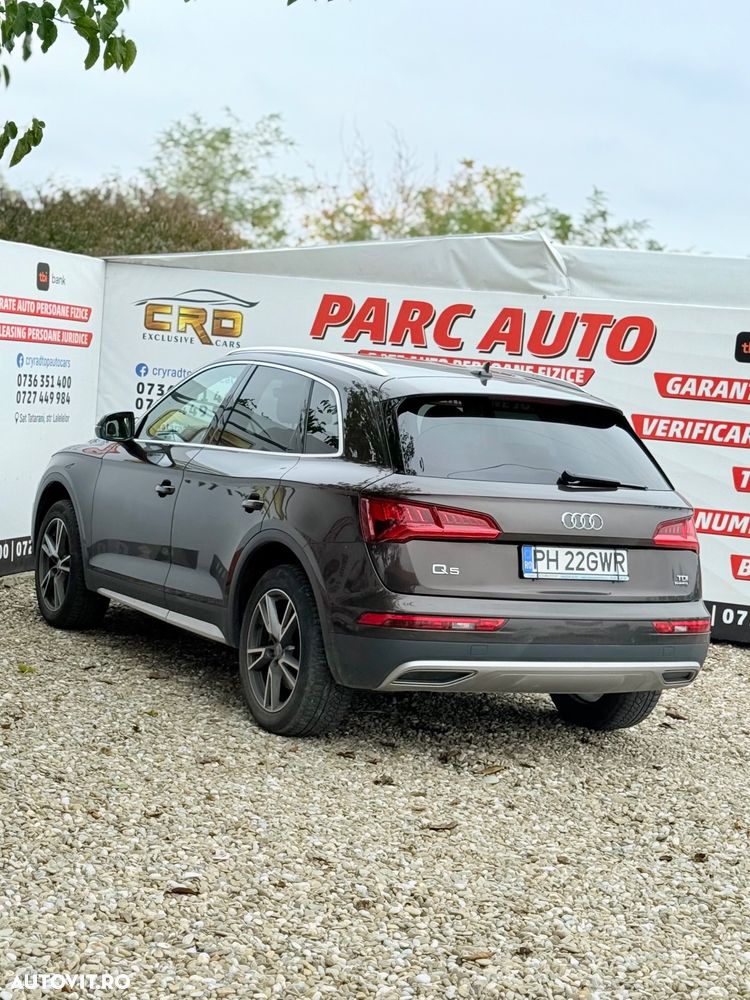 Audi Q5 2.0 40 TDI quattro S tronic Design - 6