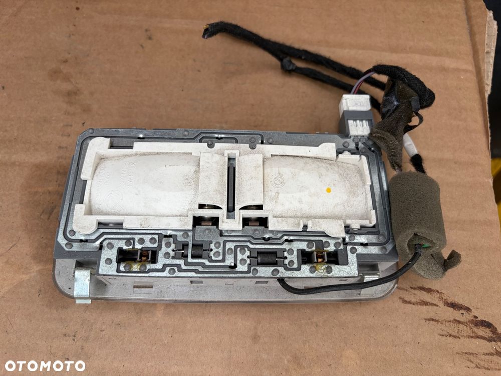 Fiat Doblo OŚWIETLENIE KABINY LAMPKA WEWNĘTRZNA OE 735244963 - 2