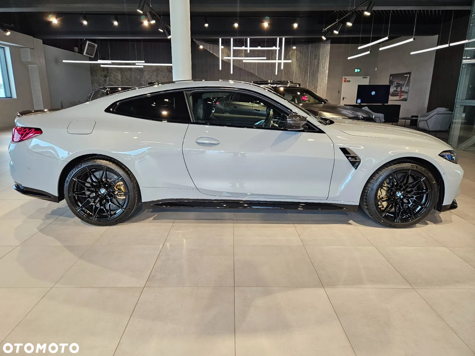 BMW M4 Competition M xDrive - 5